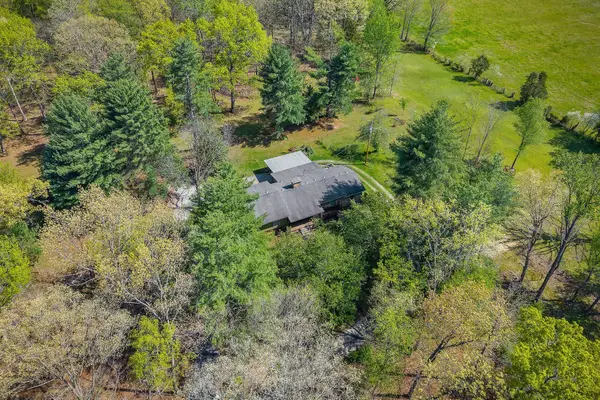 10157 Manchester Hwy, Morrison, TN 37357