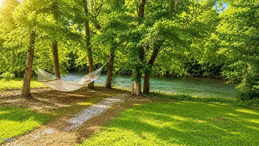 2070 James Road, Sevierville, TN 37876 - #3