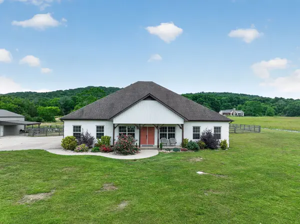 2130 Stewart Creek Rd, Murfreesboro, TN 37129