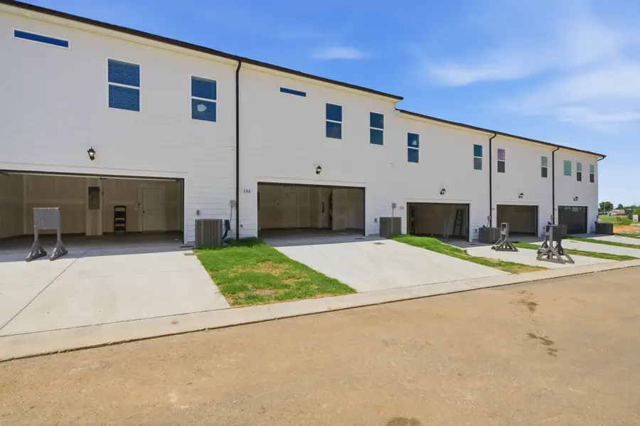 203 Martindale Ln, Clarksville, TN 37043 - #3