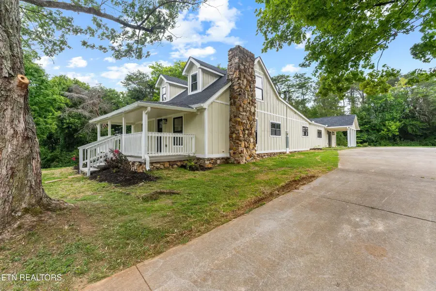 1921 Big Springs Rd, Maryville, TN 37801 - #2