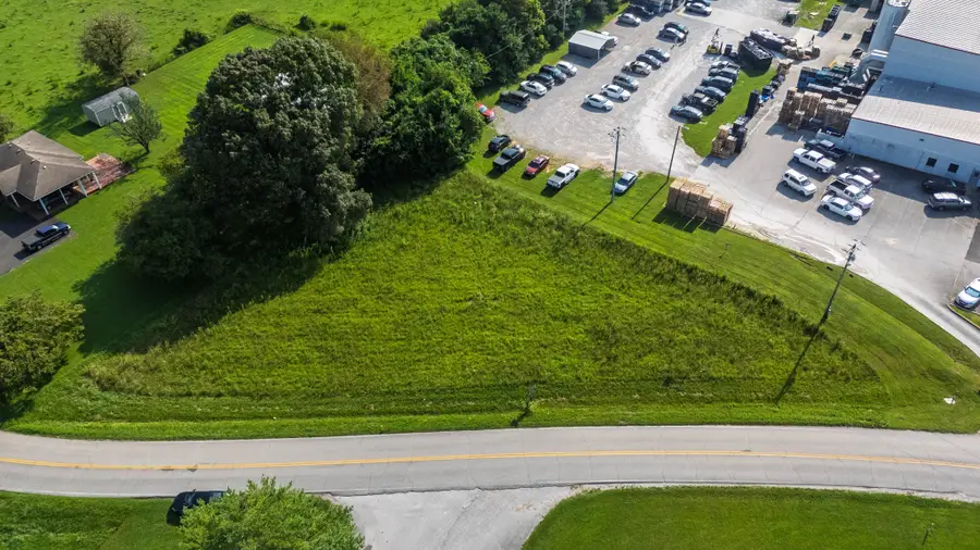 0 Industrial Dr, Winchester, TN 37398 - #2