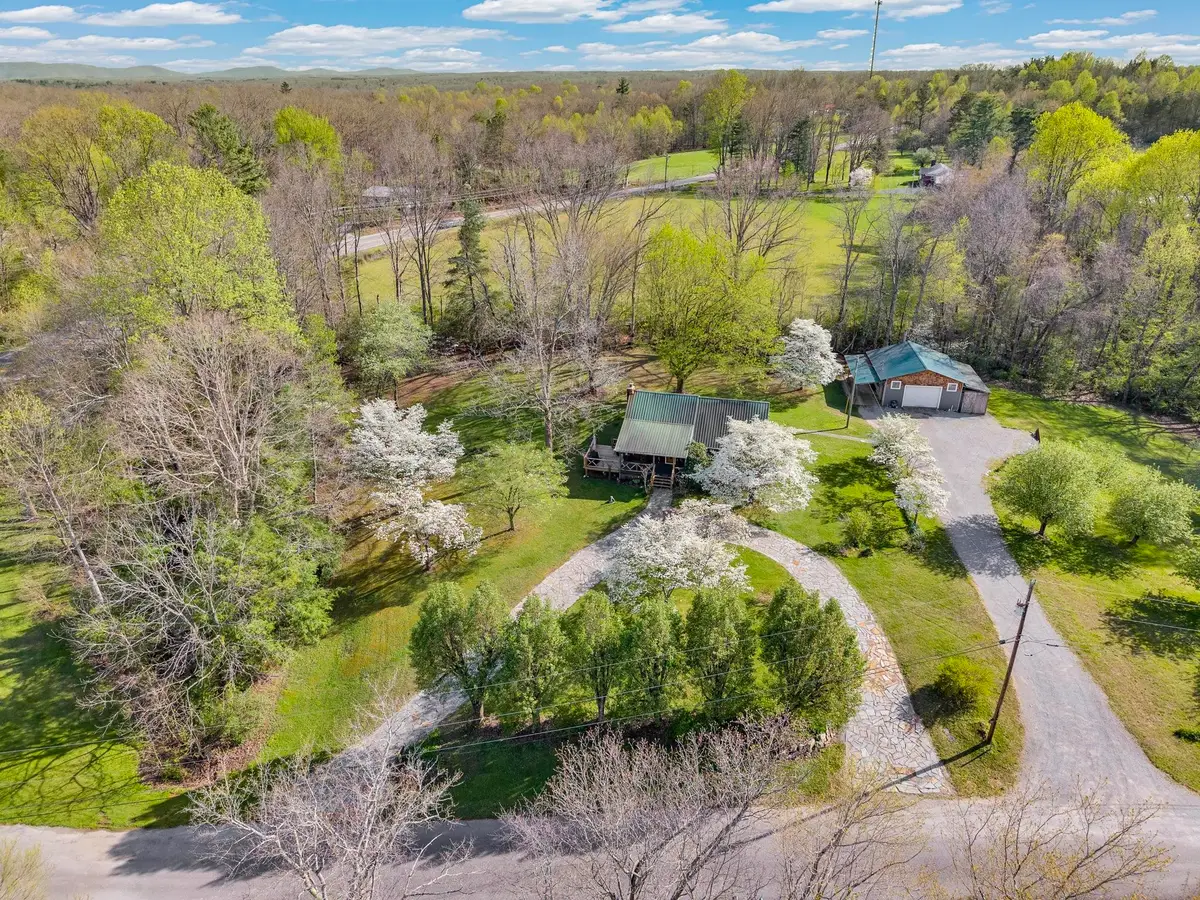 31 Wayfarer Ln, Crossville, TN 38572 - #1