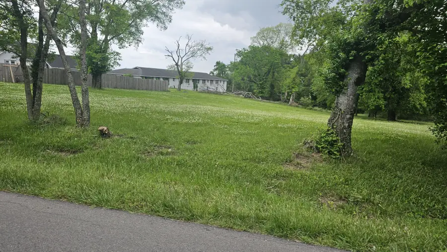 190 Cranwill Dr, Hendersonville, TN 37075 - #2