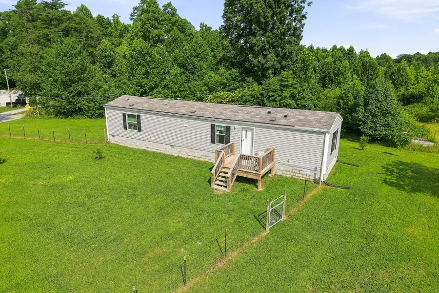 1181 Ravenscroft Rd W, Sparta, TN 38583 - #3