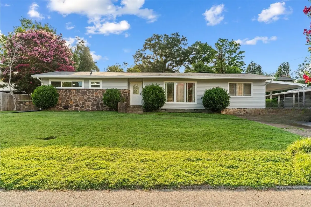 821 Belvoir Terrace, Chattanooga, TN 37412 - #1