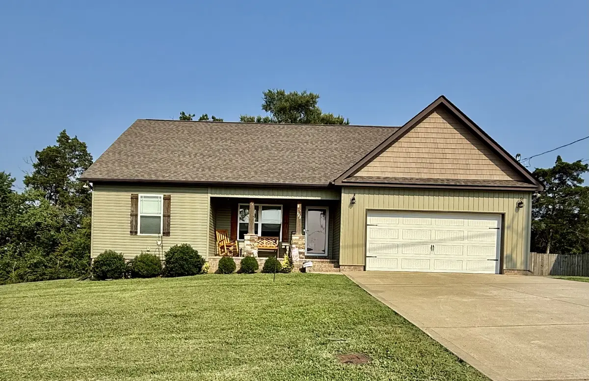 122 Blue Grass Dr, Shelbyville, TN 37160 - #1