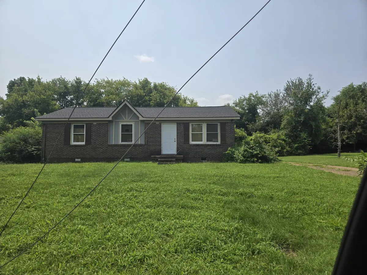 3180 Gwynnwood Dr, Nashville, TN 37207 - #1