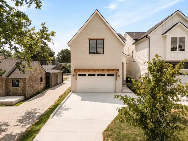 1520A Corder Dr, Nashville, TN 37206