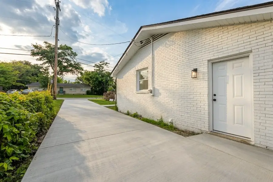 160 Haynes Park Dr, Nashville, TN 37218 - #2