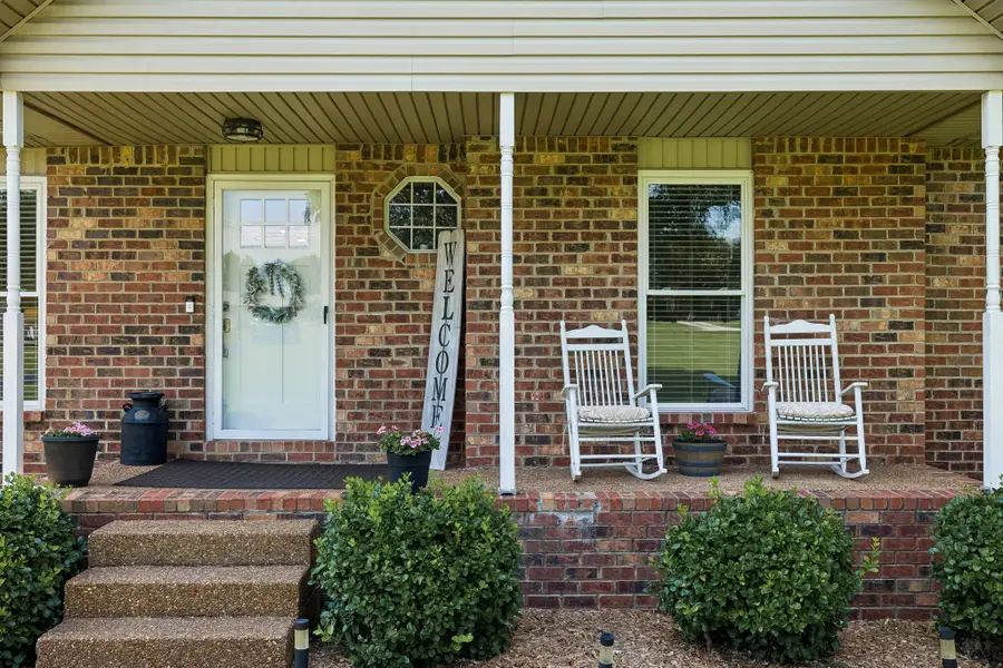 629 Shelley Dr, Mount Juliet, TN 37122 - #3