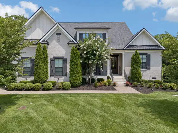 4119 Old Light Cir, Arrington, TN 37014