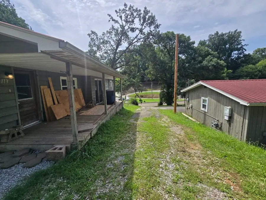 1113 And 1109 Old Roane St, Harriman, TN 37748 - #2