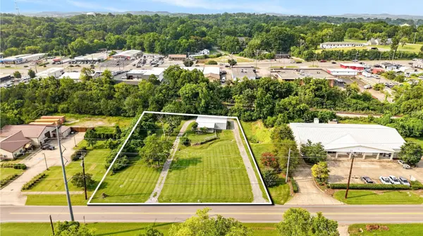 250 Rockland Rd, Hendersonville, TN 37075