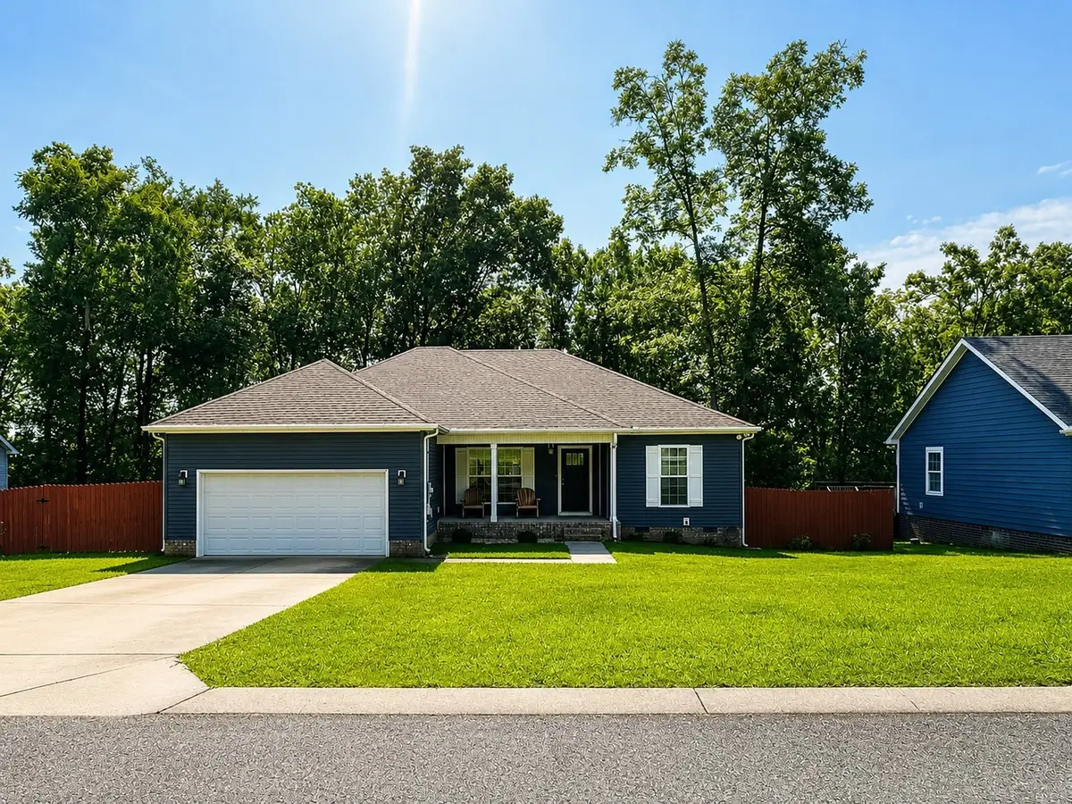 106 Doak St, Shelbyville, TN 37160 - #1