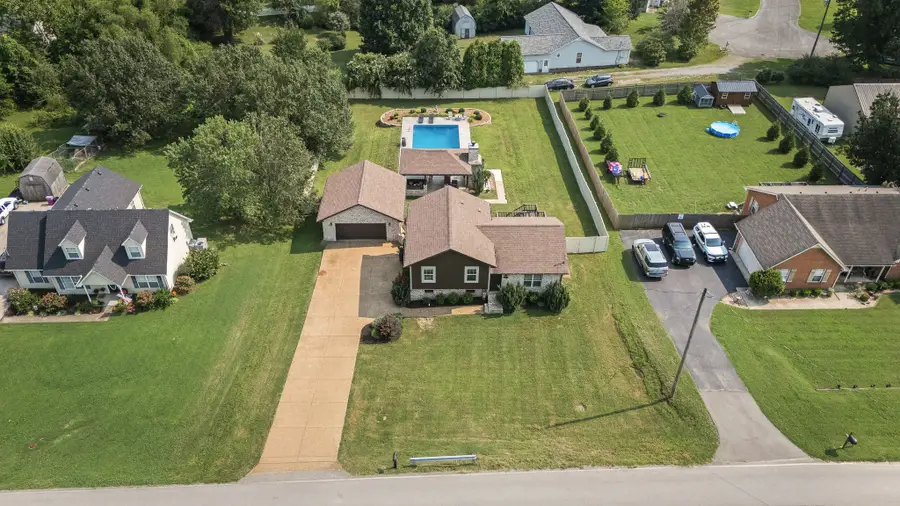 304 Narrows Rd, Shelbyville, TN 37160 - #3