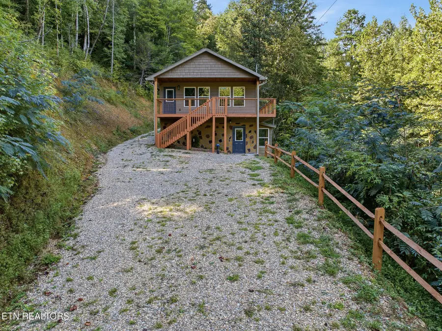 2912 Kettle Creek Way, Sevierville, TN 37876 - #3
