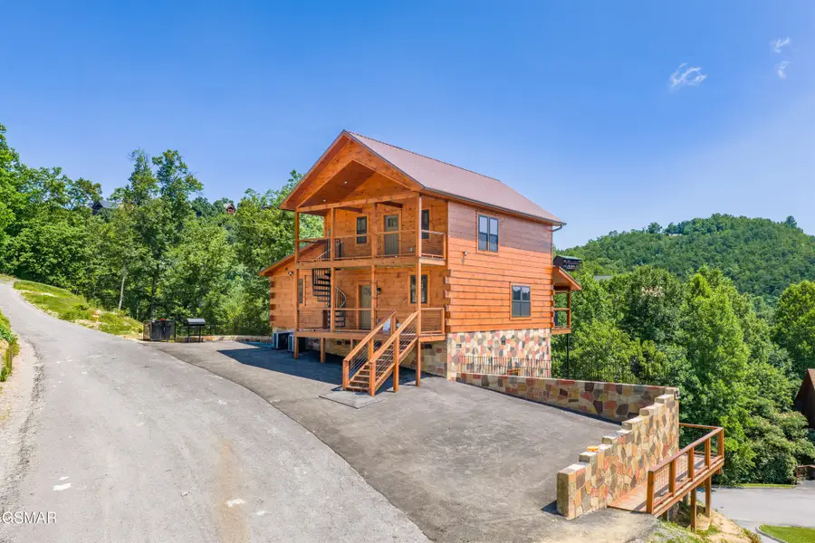 1904 Starr Bright Lane, Sevierville, TN 37876 - #2