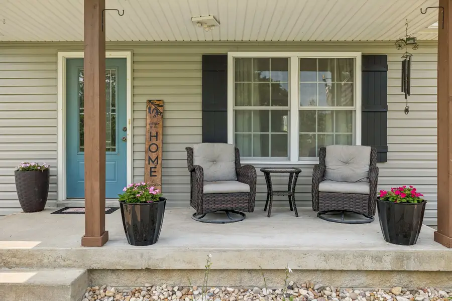 420 Douglas Ln, Lafayette, TN 37083 - #3