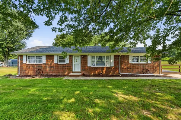 464 Hurricane Ridge Rd, Smithville, TN 37166