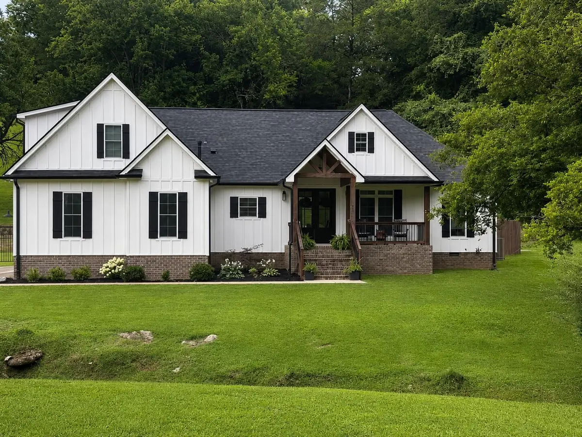 451 William Whitworth Rd, Pulaski, TN 38478 - #1