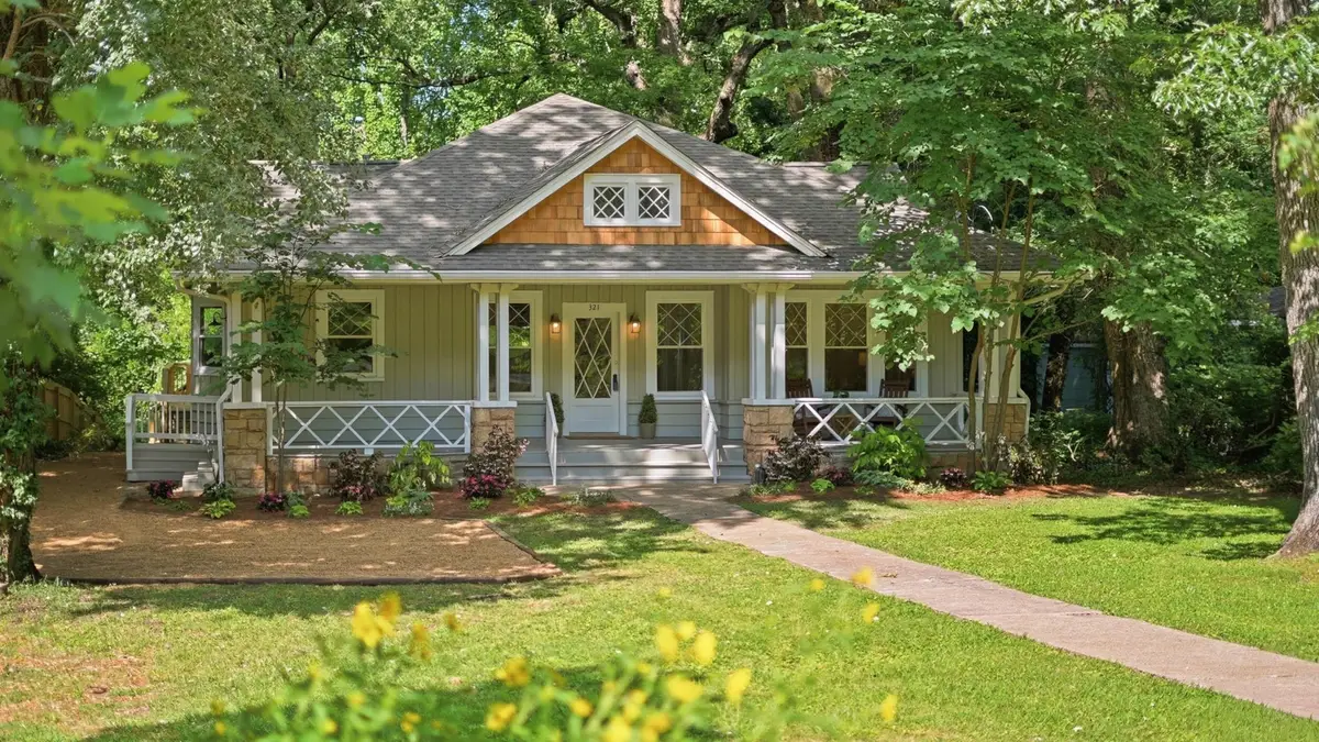321 Signal Mountain Boulevard, Signal Mountain, TN 37377 - #1