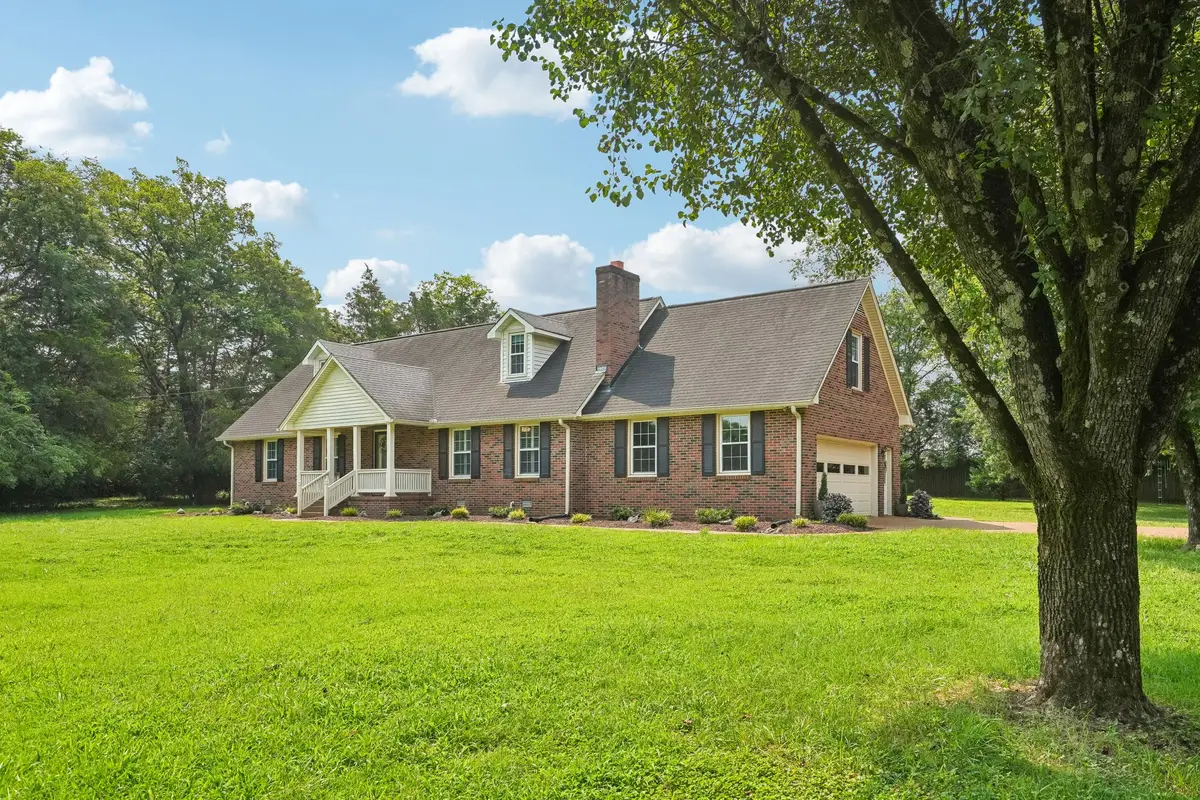 5299 Asbury Rd, Murfreesboro, TN 37129 - #1