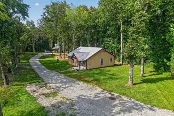 259 Jim Warren Rd, McMinnville, TN 37110