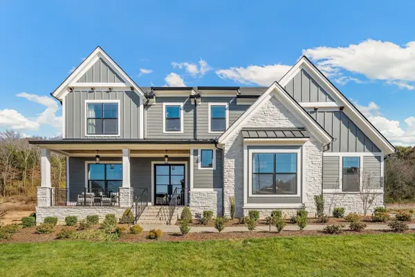 7283 Ruzek Ct, Fairview, TN 37062