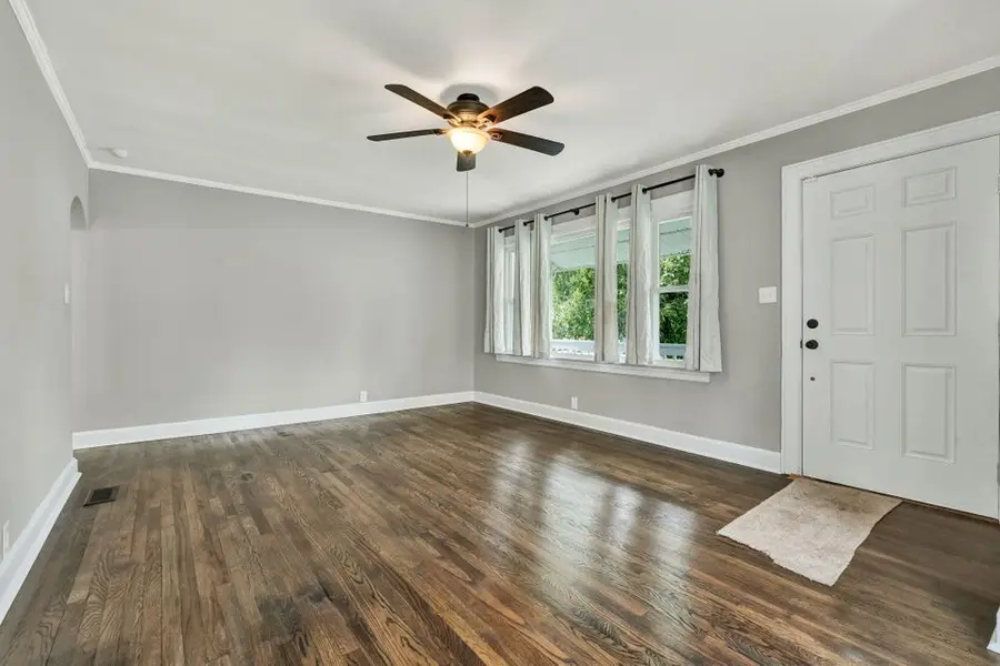 806 Willow St Nw, Cleveland, TN 37311 - #2