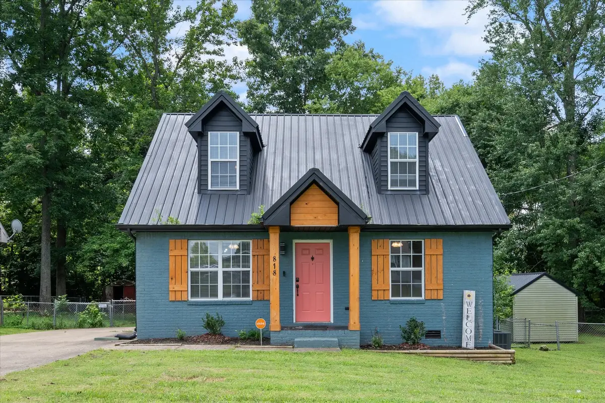 818 Shelton Cir S, Clarksville, TN 37042 - #1