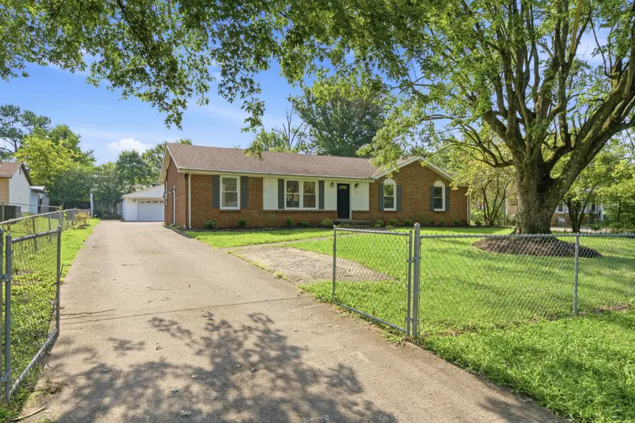 112 James Dr, Clarksville, TN 37042 - #3