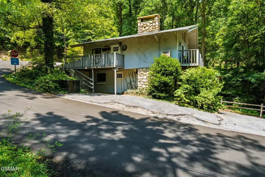 1103 Alpenrose Road, Gatlinburg, TN 37738 - #2
