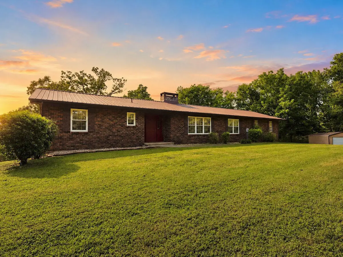 725 Oak Grove Road, Benton, TN 37307 - #1