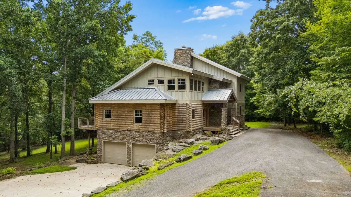 7910 Charlotte Pike, Nashville, TN 37221 - #1