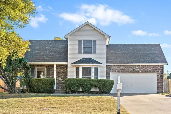 3737 Heather Dr, Clarksville, TN 37042