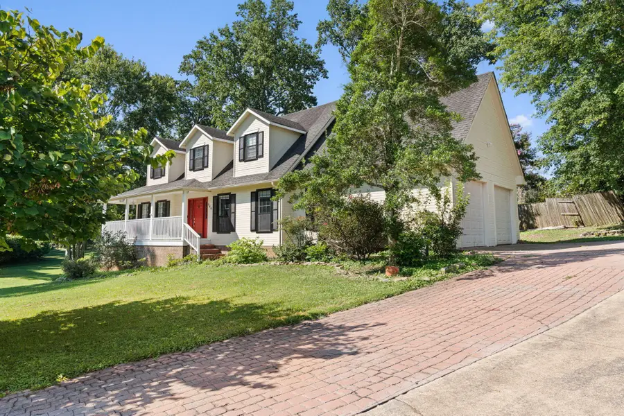 544 Holt Street, Athens, TN 37303 - #3