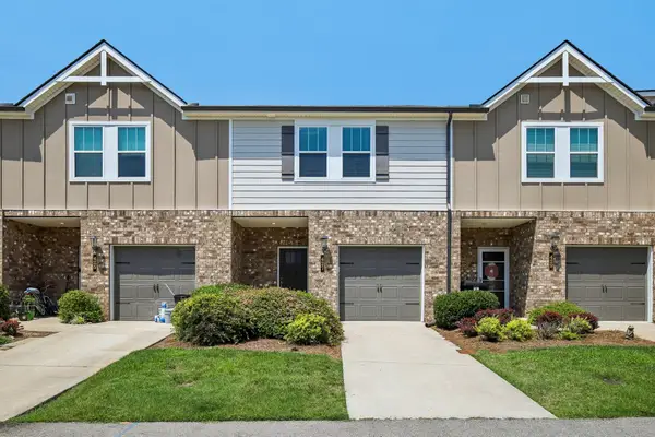 427 Palmetto Dr, Columbia, TN 38401
