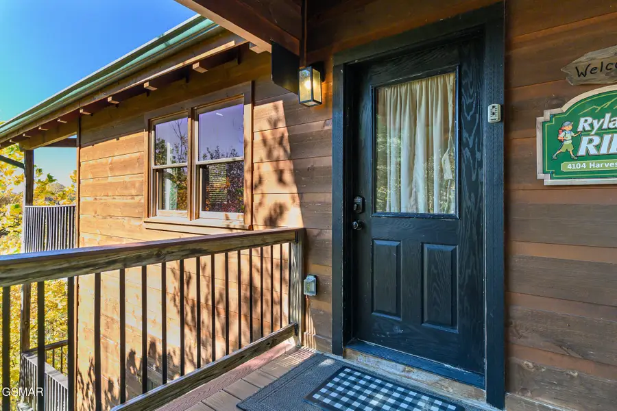 4104 Harvest Moon Road, Sevierville, TN 37862 - #3