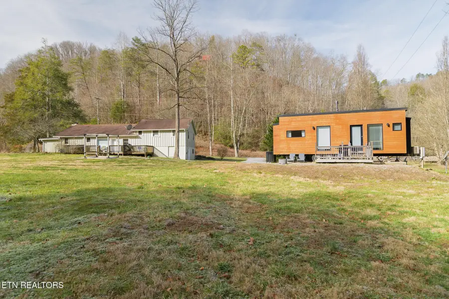 827 Mill Creek Rd, Pigeon Forge, TN 37863 - #3