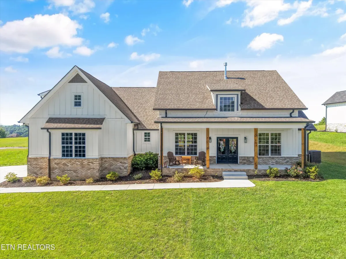 2609 Clyde Ed Rd, Kodak, TN 37764 - #1