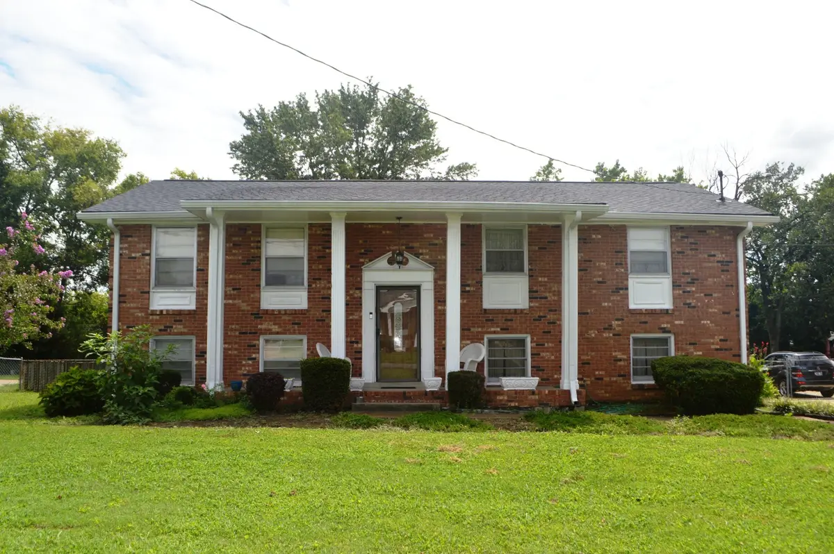 3133 Oak Ridge Dr, Nashville, TN 37207 - #1
