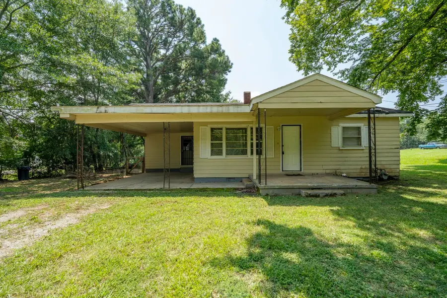 114 S Parkway Ave, Bethel Springs, TN 38315 - #2