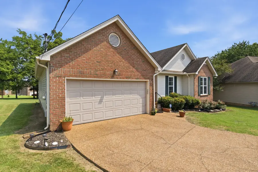 3512 Pinwheel Dr, Antioch, TN 37013 - #3