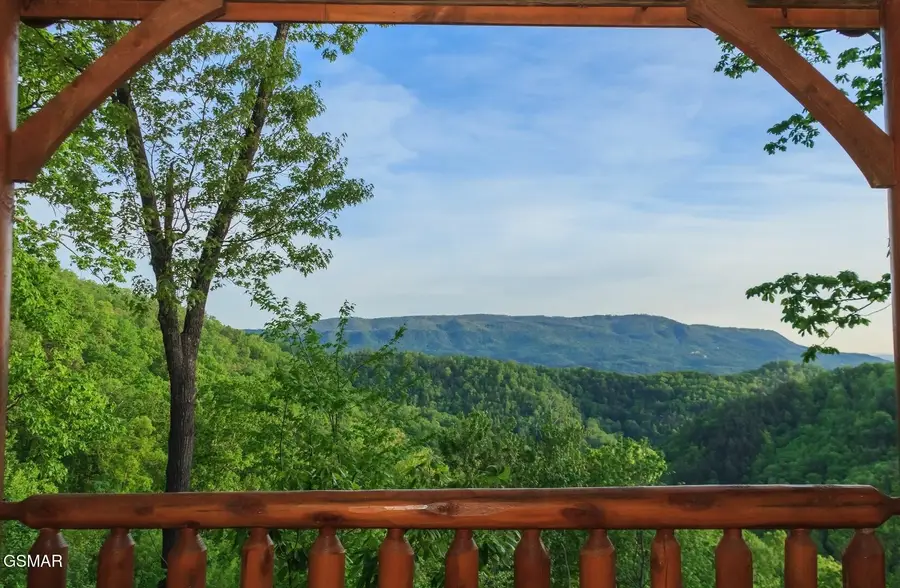 2823 White Oak Ridge Ln Lane, Sevierville, TN 37862 - #3