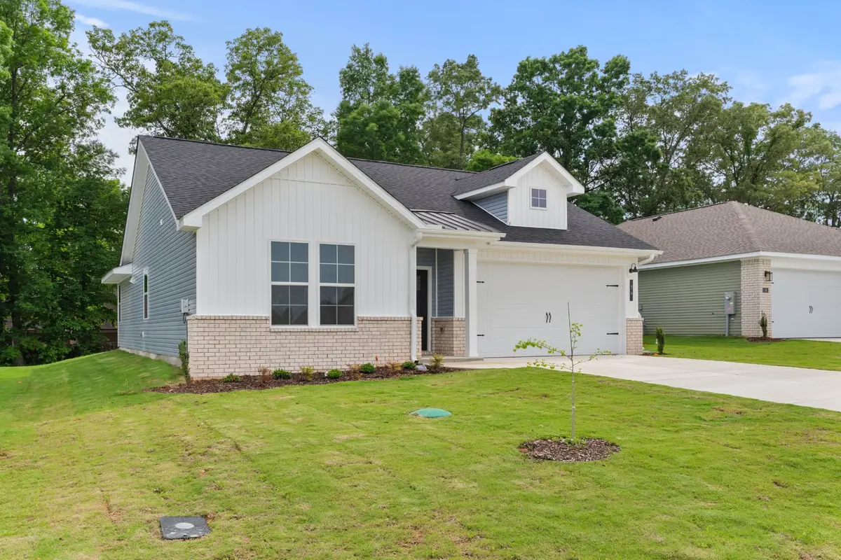 34 Aurora Cir, Fayetteville, TN 37334 - #1