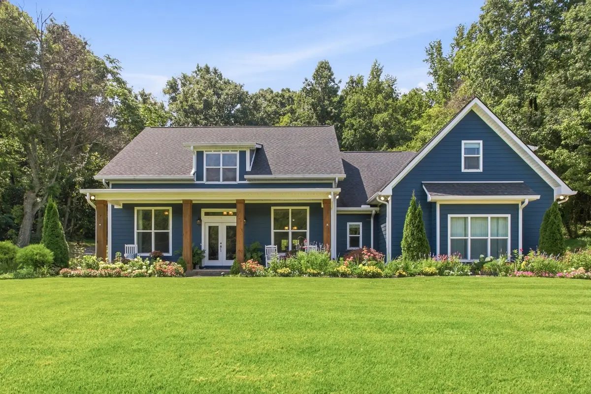 1007 Scenic Dr, Pulaski, TN 38478 - #1