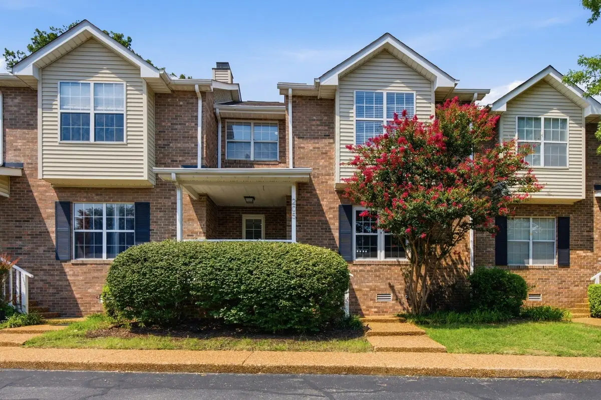 205 Pepper Ridge Cir, Antioch, TN 37013 - #1