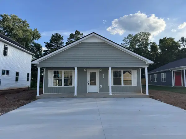 2627 Scott Dr, Clarksville, TN 37042