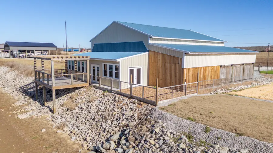 2217 Hardin Bottom River Rd, Clifton, TN 38425 - #3